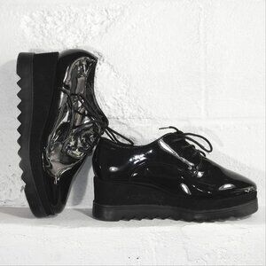 Wanted (Brand) Vegan Patent Leather Platform Black Oxford Shoes Size 8